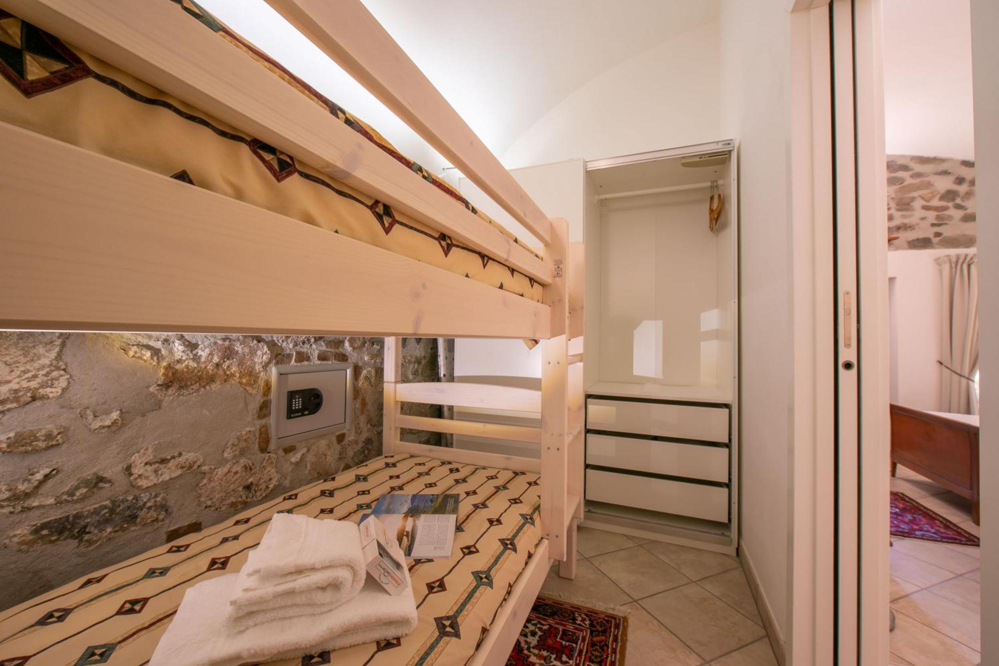 Casa Tame - Happy Rentals Melide Ngoại thất bức ảnh